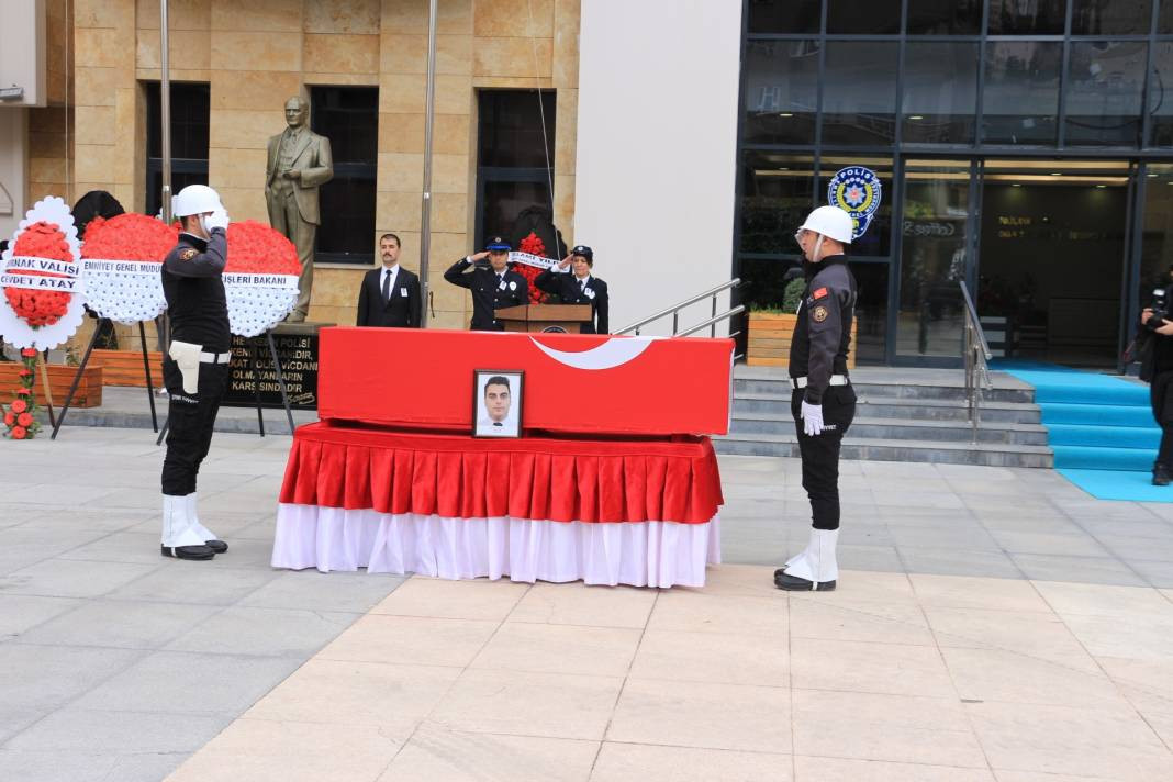 Şehit olan polisle ilgili kahreden detay! Hem doğum günüydü hem de mezuniyetin yıl dönümüydü - Resim: 6